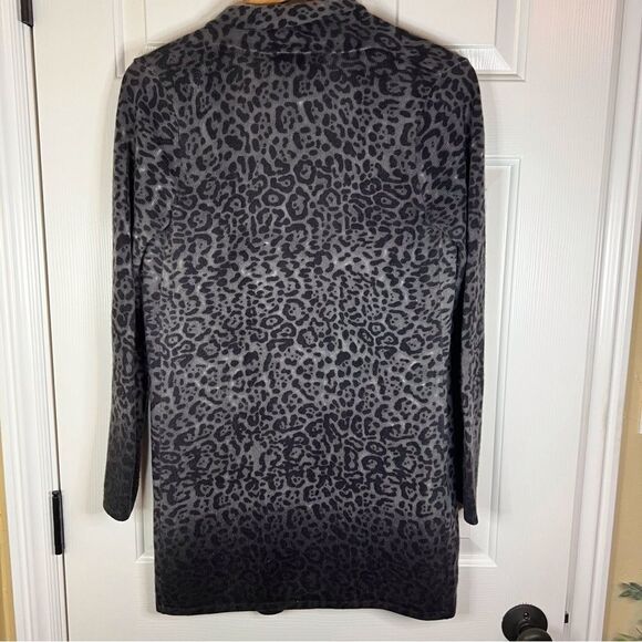 Neiman Marcus Cashmere Collection 100% Cashmere Cardigan Size Small Animal Print - Picture 4 of 6